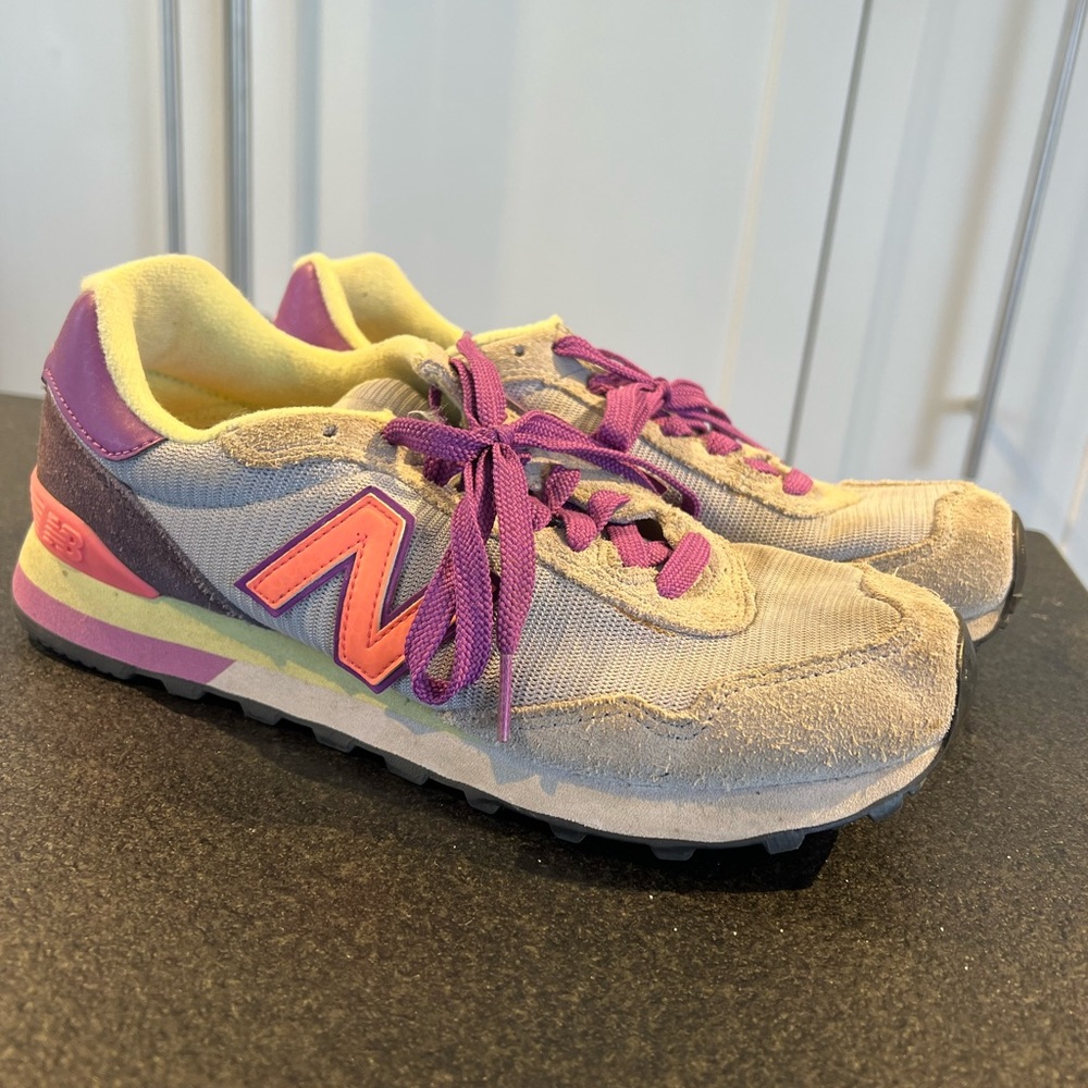New Balance Tennis Shoes